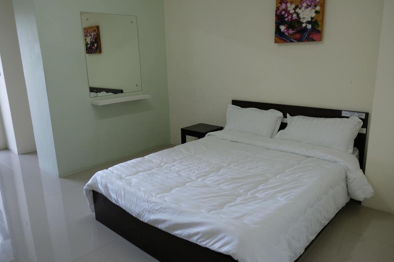 Aspen Residence Chonburi Exterior foto